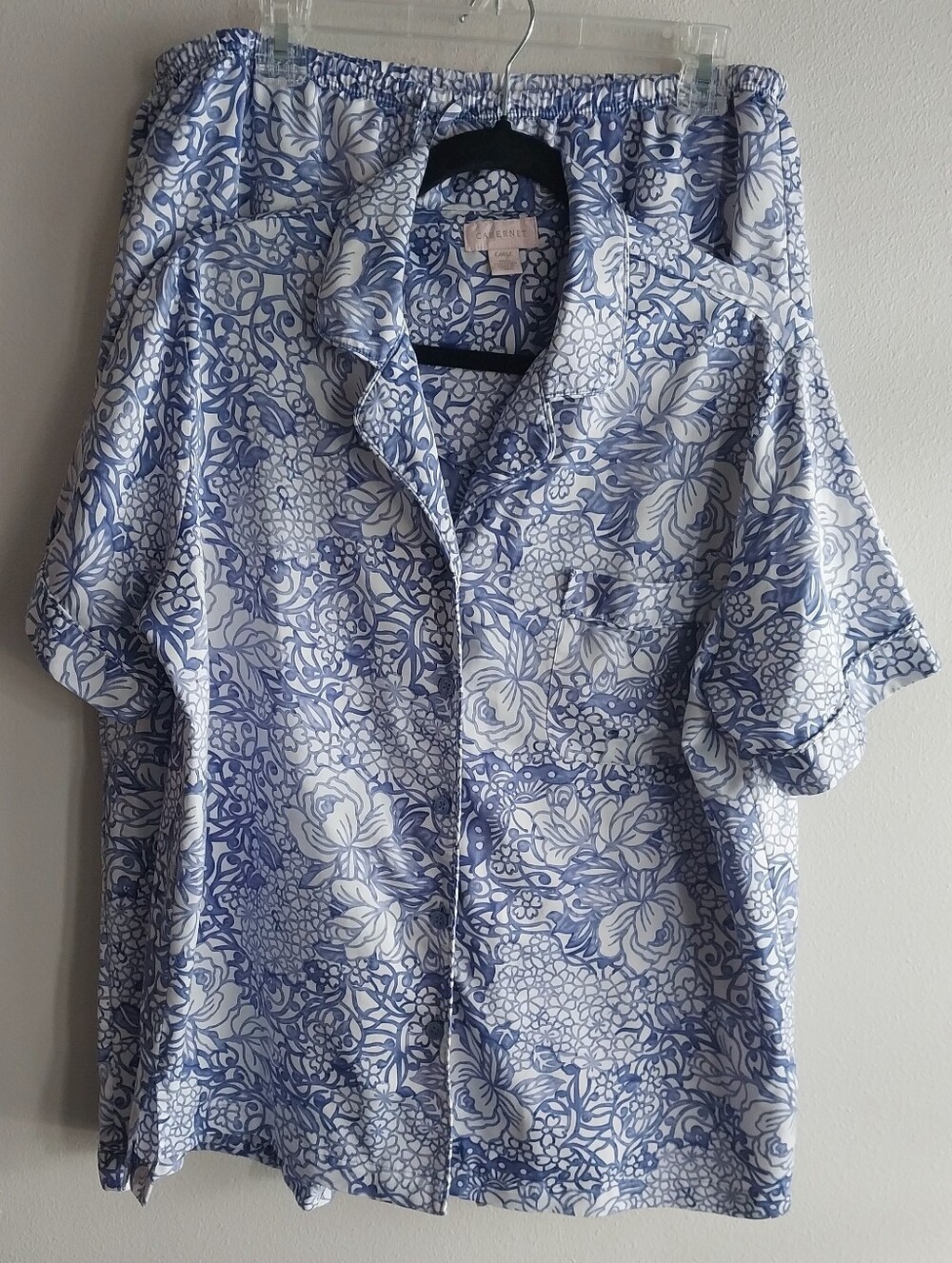 Cabernet Blue and White Abstract Floral Cropped Pant Pajama Set